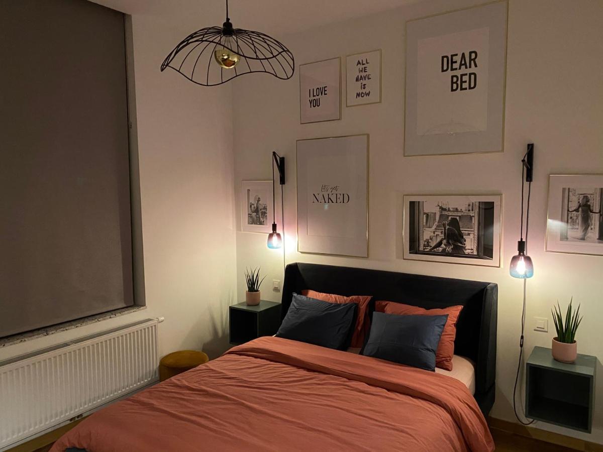 Cozy Apt W/ King Bed Great For Discovering Luik Buitenkant foto